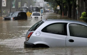 Navegando pela Tempestade: Orientações para Agir Durante e Após um Alagamento